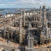 How Industrial Stirrers Improve Mixing Efficiency in Modern Plants - Dosimix Technologies